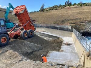 Hāwea Dam, Lake Hāwea